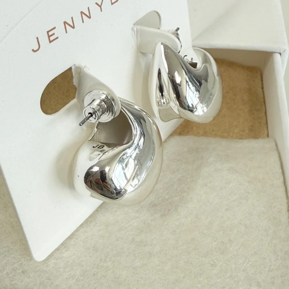 Jenny Bird Nouveaux Puff Earrings - Silver - Picture 8 of 9